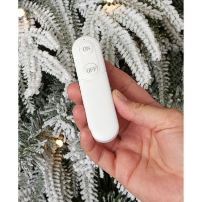 Dandan Pine 7.5' Tree with Warm White LED Lights