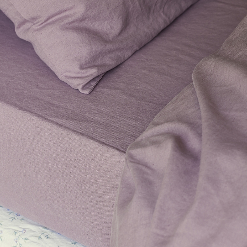 Piglet In Bed Linen Blend Fitted Sheet, King In Elderberry