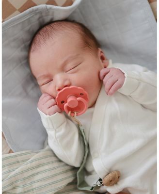 FRIGG 4-Pack Rosy Romance Rubber Pacifiers