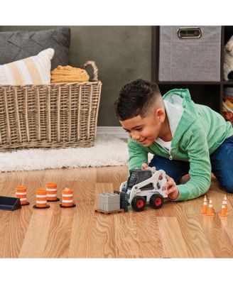  1/16 Big Farm Bobcat Skid Steer Set Toy with Accessories years+ - Ages 5-7