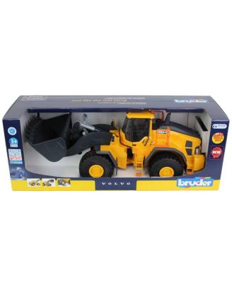 1/16 Volvo Wheel Loader - Age 2-4 Years