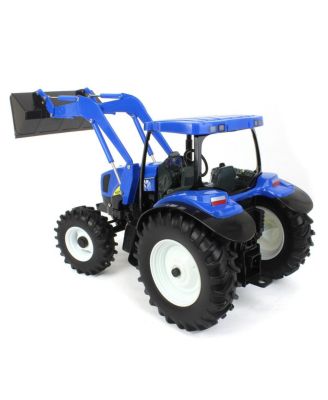  1/16 New Holland T6070 with Loader & MFD Tractor Toy - Ages 8-10