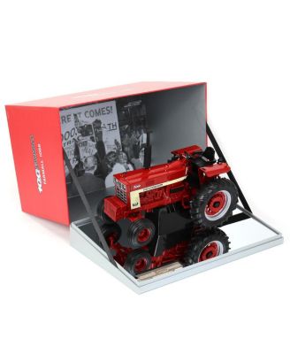  1/16 International Harvester Farmall Tractor 100th Anniversary Edition 14 - Ages 5-7