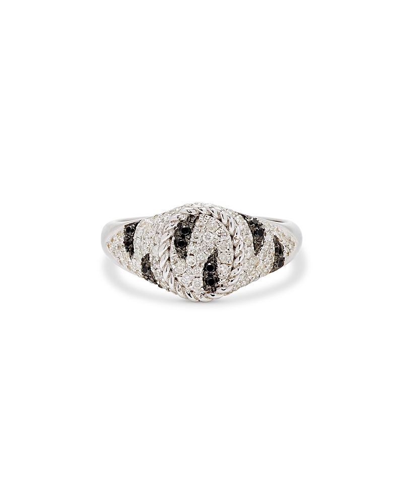 Yvonne Léon 9k White Gold Grey & Black Diamond Zebra Oval Signet Ring, 0.29 Ct. T. W. In White/black