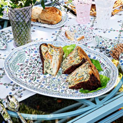 Villa Seville 17" Platter