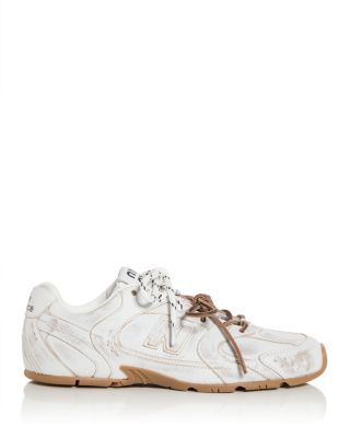 x New Balance Women's Low Top Sneakers