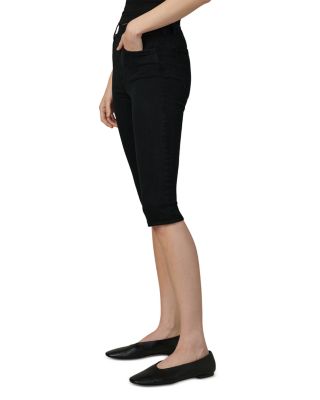 The All Day Elastic Waist Capri Jeans in Black
