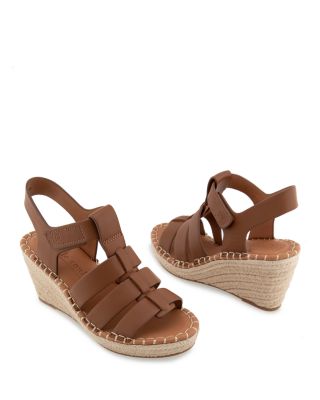 Women's Capelin Woven Sandals