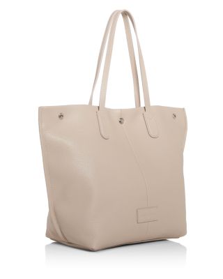 Essential Leather Tote