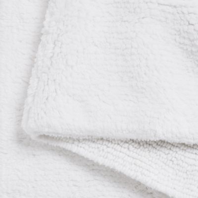 Reversible Bath Rug 18" x 25" - Exclusive