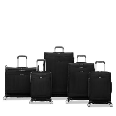 Silhouette 18 Softside Spinner Garment Bag