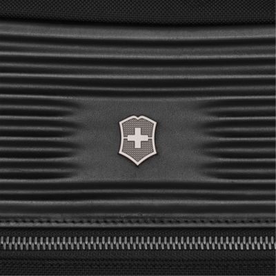 Mythic Frequent Flyer Carry On Spinner Suitcase