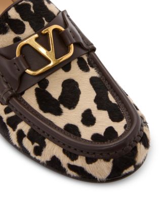 Women&#39;s VLogo Moess Calf Hair Loafer