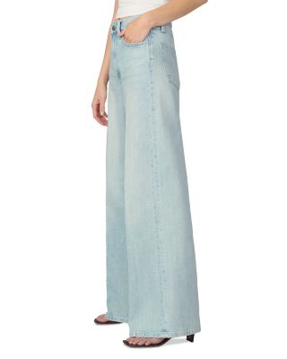 Petites The Mia High Rise Wide Leg Jeans in Breathless