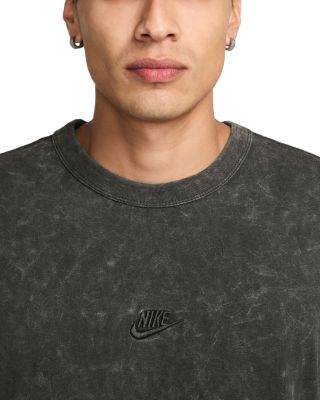 Regular Fit Embroidered Tee