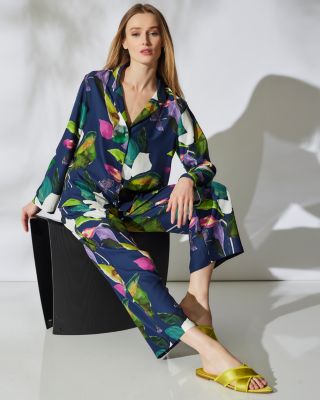 Daido Notch Pajama Set