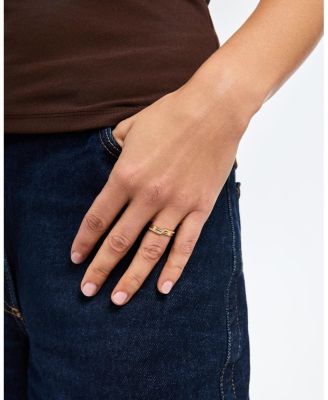 Solid Yellow Gold - Triple Lab Grown Diamond Elevate Ring