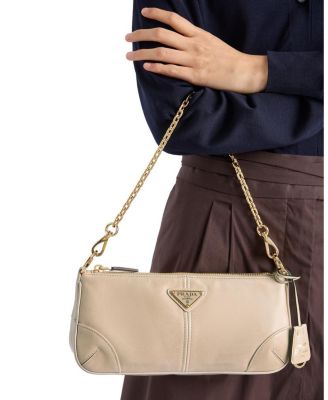 Re-Edition 2002 Medium Leather Shoulder Bag