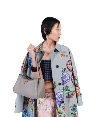 Darling Medium Leather Shoulder Bag