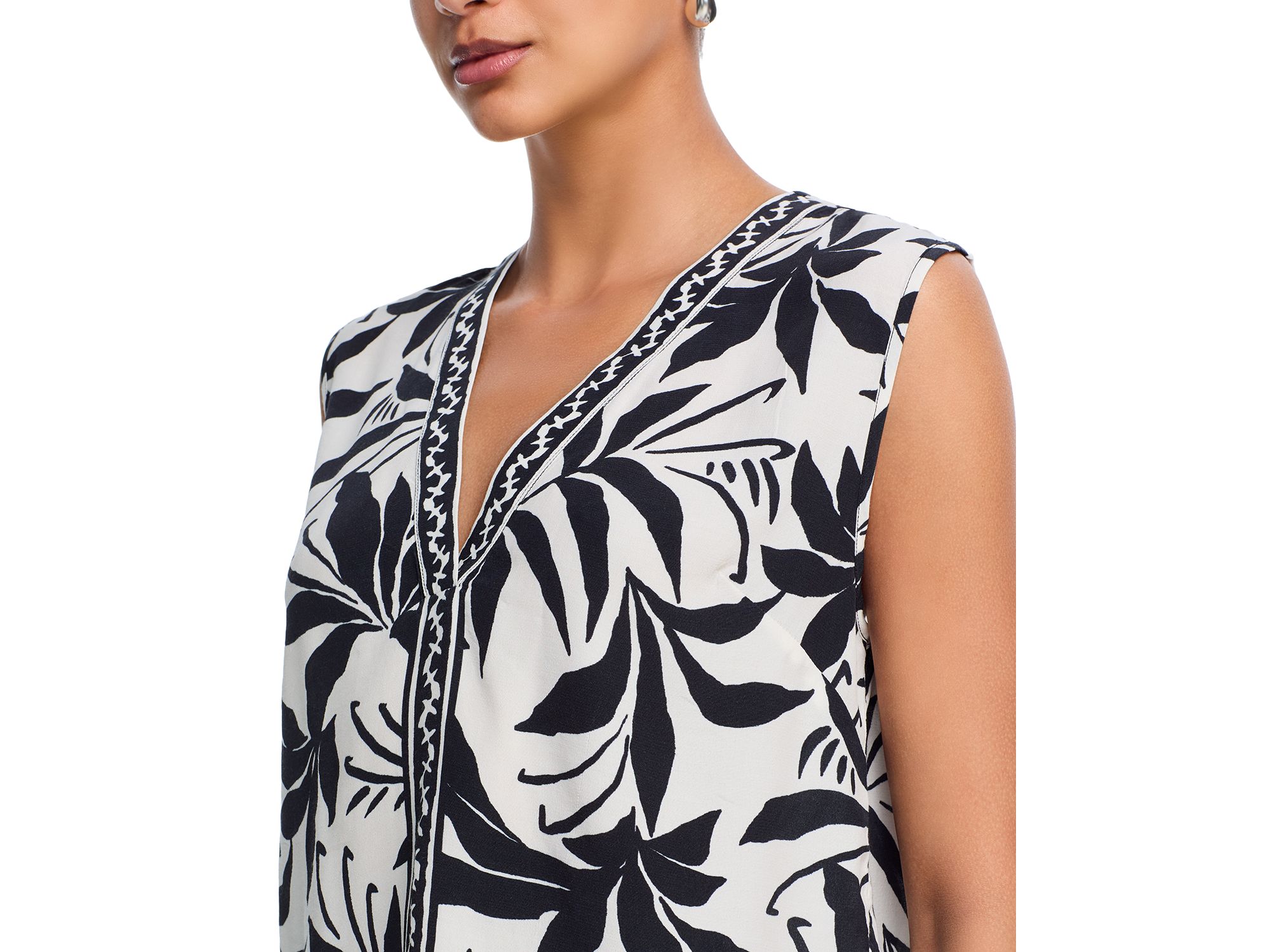 Lindsay V Neck Top — Image 4