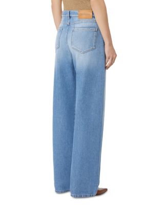 Mid Rise Oversized Jeans in Light Blue