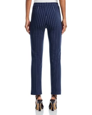 Nuccix Cropped Pants