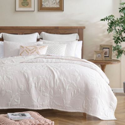 Peri Home - Medallion Floral Quilt Set, Full/Queen