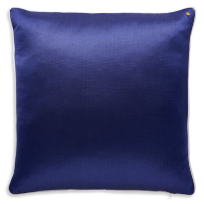 Kutnu Silk Road Solid Decorative Pillow, 20" x 20"