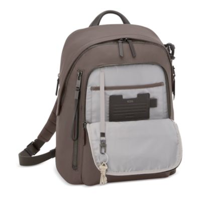 Voyageur Halsey Backpack