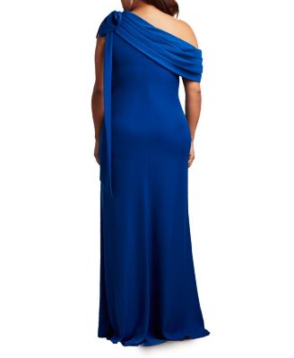Plus Cassia Bow-Shoulder Crepe Gown