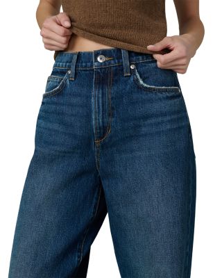 The Harlowe Jeans in Transit