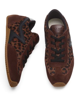 Women&#39;s Retro Running Sneakers