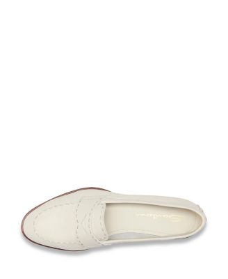 Women&#39;s Tumbled Leather Penny Loafer