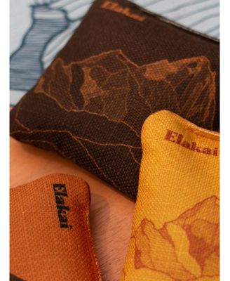 6x6 Mount Durasuede + Turbo Polyglide Pilot Versacraft Cornhole Bags