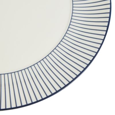 GIO 9.3" Plate, Pinstripe White