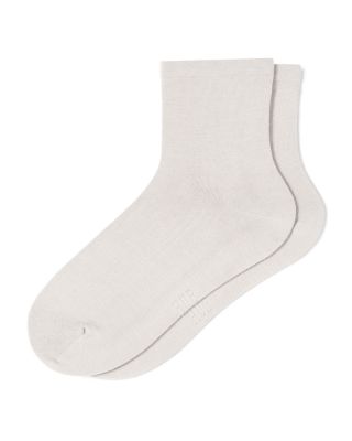 Sleek Lightweight Crew Socks