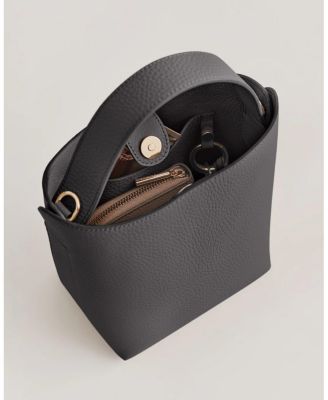 Mini Linea Bucket Bag