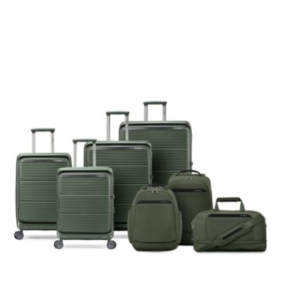 Paralux Global Expandable Spinner Carry On Suitcase