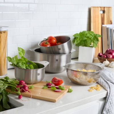 3 Piece Stainless Steel Nesting Bowls Set