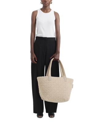 Vee Tote Medium
