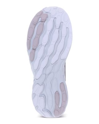 Women's UTRN Running Sneakers