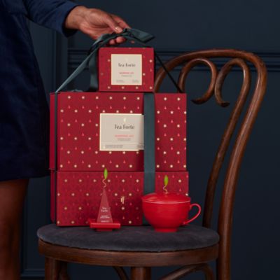 Warming Joy Gift Set, Caf&eacute; Cup, Tea Tray and Petite Presentation Box of 10 Pyramid Infusers