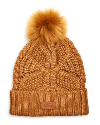 Cable Knit Pom Beanie