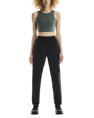 Core 2-in-1 Cropped Top