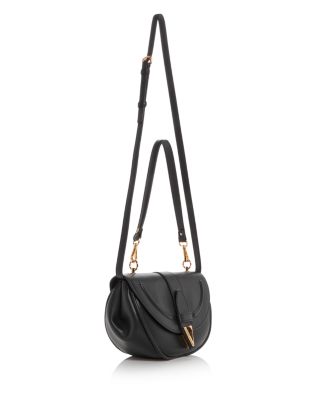 Virtus Medium Leather Shoulder Bag