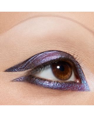 Shade Shifting Chrome Eye Shadow
