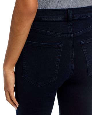 Le Sleek High Rise Straight Jeans in Femma