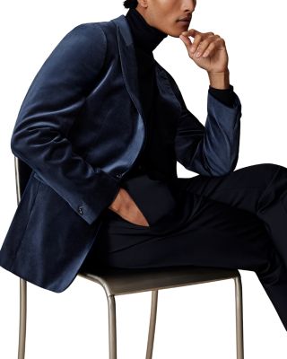 Apsara Peak Lapel Velvet Blazer