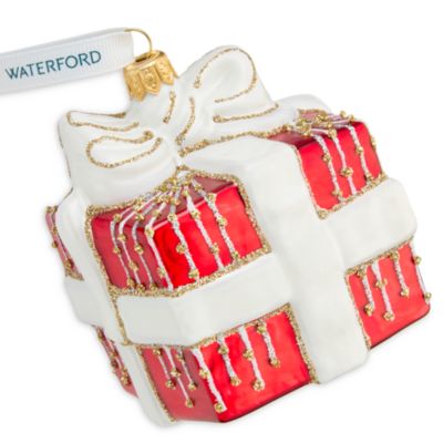 Holiday Heirlooms Red Present Ornament