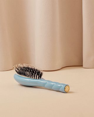 N.03 The Small Essential Softness Gentle Scalp Care Hair Brush - Light Blue